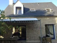 3-bedroom seaside house 400 metres from the sea