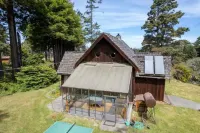 Hidden Gem! Great views, fireplace, stars & nature Hotels near Standish-Hickey State Recreation Area