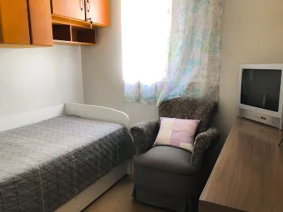 Charming and Cozy Apartment in Santo André-SP Antônio Fláquer Ipiranguinha Park附近的飯店