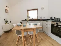 Milos Retreat beautiful  one bedroom cottage Hotels in Milnthorpe