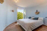 LUXURIOUS VILLA, INCREDIBLE SEA VIEW, SWIMMING POOL