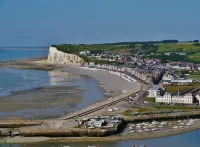 Small cocoon 600 metres from the beach
