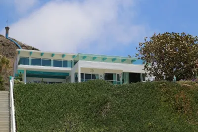 Large beachfront loft apartment in gated community Playa La Misión with deck.