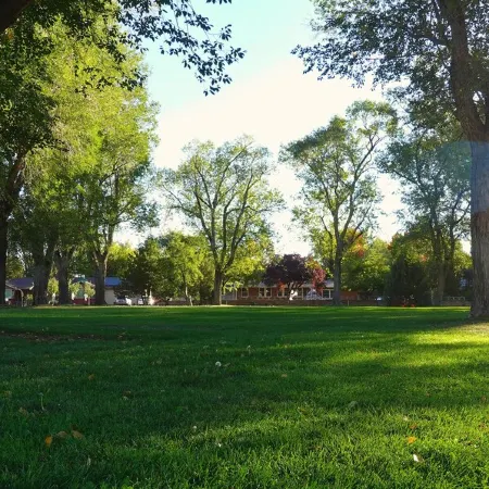Charming house in quiet SW Reno neighborhood
