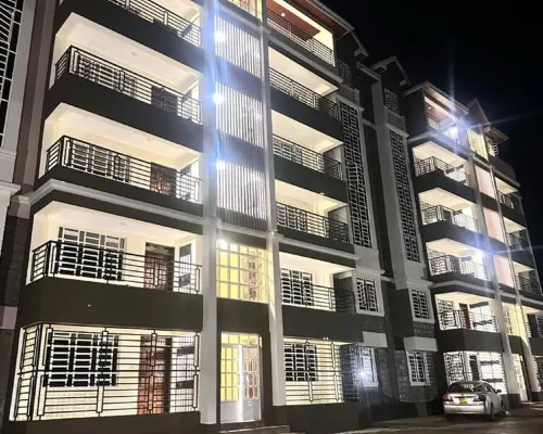 Exquisite fully furnished 2 bedroom 2 bath penthouse 5mins from city center Hotels in Kitale