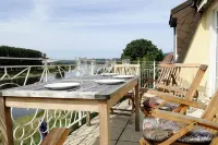 apartment for 2 persons in a villa near the Elb coast , easeful and sunny