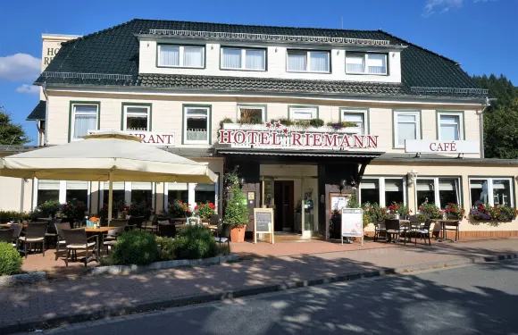 科姆福特酒店及餐廳