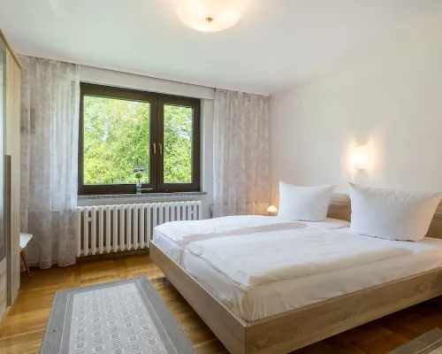 Spacious, comfortable vacation home on Rügen in Putbus for 2 to 8 people Hotels in Putbus