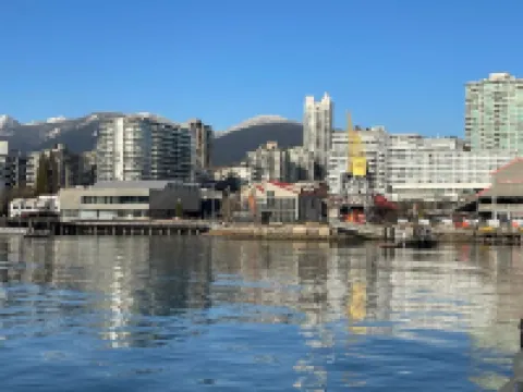 Large 2 bedroom private suite Hotels in North Vancouver