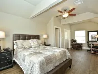 Cottage Near Lake Austin