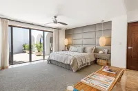 Steps to Beach: 4Br Luxe Villa+Pool+Maid+Concierge+Health Club+Spa