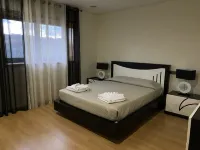 Magnifique villa contemporaine avec vue dans un écrin de verdure. Hotels in Fafe