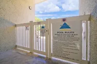 Oceanview Mauna Loa Shores Kai Ekahi #201 Remodeled next to Carlsmith Beach Park