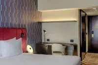 Recoleta Grand, Buenos Aires, a Tribute Portfolio Hotel - parking