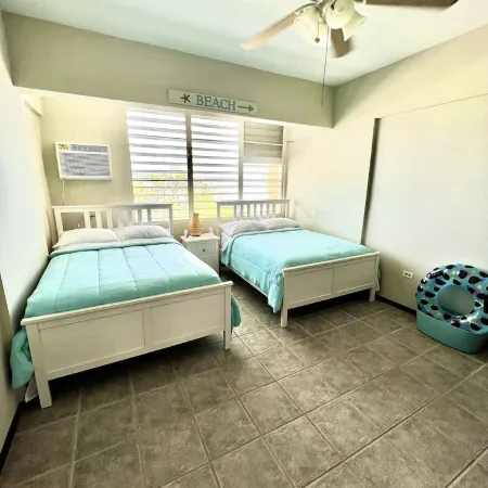 2-BR Modern Oceanfront APT. Pool - 5 min from Playa Sucia & Lighthouse Отели в г. Бокерон