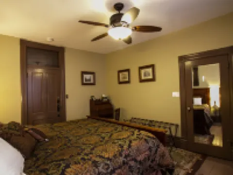 Swantown Inn Hotels in Olympia