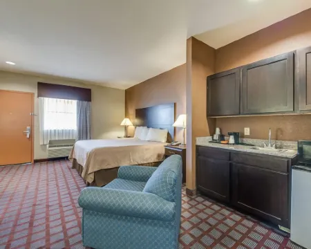 Executive Inn & Suites Cushing Hotels in Cushing