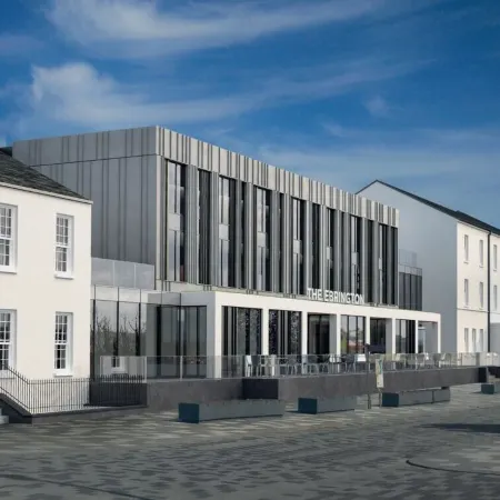 The Ebrington Hotel Отели рядом с достопримечательностью «Гилдхолл»