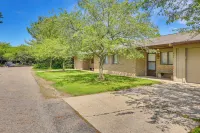 Cozy Meyers Lake Townhome Near Hall of Fame! - Homestays