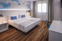 Hostal Operaramblas - Guest houses