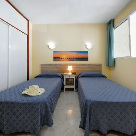 Apartamentos Strelitzias