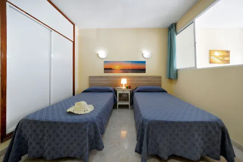 Apartamentos Strelitzias - 2-Star