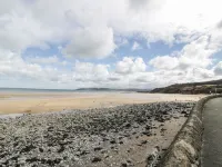 6 Bay View Hotels in Benllech