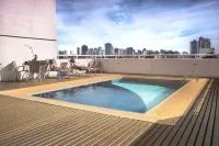 Golden Blue Hotel Hôtels à : Londrina