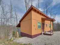 Hot Tub + Fire Pit: Frenchburg Cabin on 1 Acre Hotels in Menifee County