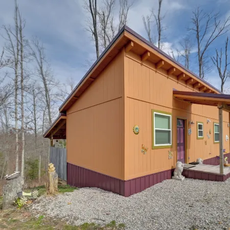 Hot Tub + Fire Pit: Frenchburg Cabin on 1 Acre