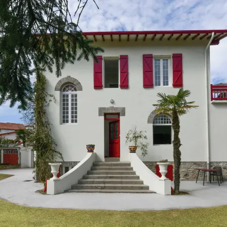 Logis Hotel & Restaurant Bergeret Sport
