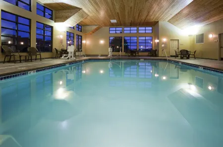 GrandStay Inn & Suites of Luverne Отели в г. Рок