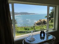 Inn at Arch Rock - parking