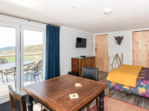 Haka Lodge