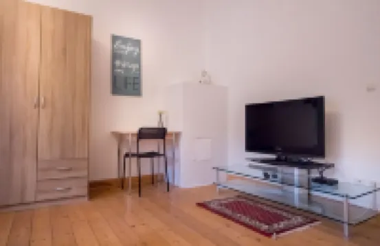 叮噹科布倫次城市公寓式酒店