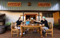 The Raging Elk Adventure Lodging Hotels in East Kootenay A