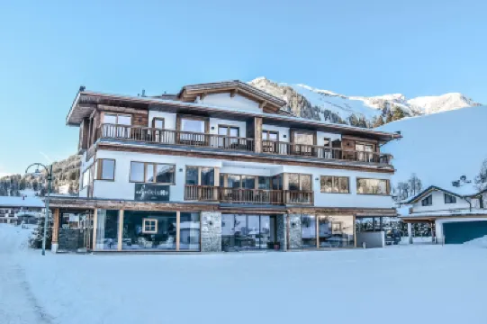 นาตูร์พาร์กกุท - อัลพ์ดีลักซ์ อพาร์ทเมนท์ โรงแรมใน