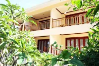 Pirogue Lodge Hotels near Cote d’or Beach