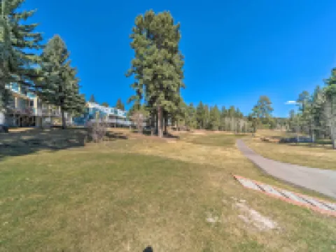 Cloudcroft Townhome w/ Deck - 1 Mi to Burro Ave! Hotels in Cloudcroft