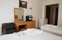 Goren Hotel - Bãi đậu xe