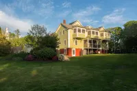 弗里曼船長旅館