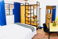 Saqray Hostel