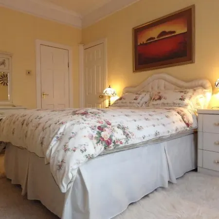 The Central Guesthouse