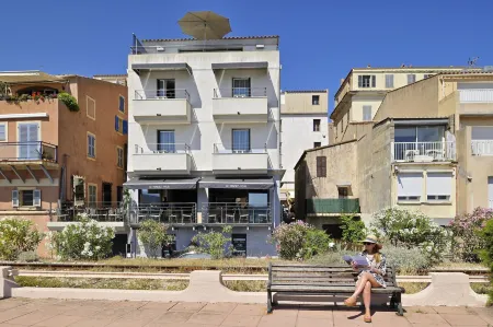 L'Escale Côté Sud Отели в г. L'Ile-Rousse