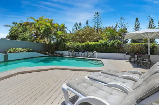 Beachside Resort Kawana Waters