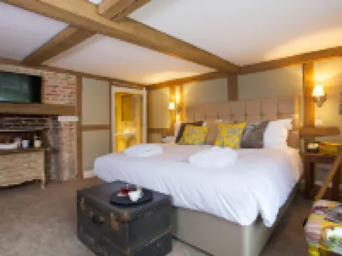 The Queen's Inn Hotels in Cranbrook