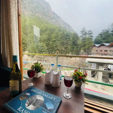 Dream Valley Kasol