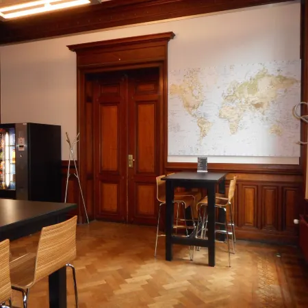 Auberge de Jeunesse de Tournai - Youth Hostel