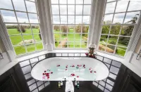 Goldsborough Hall Hotels in Wetherby