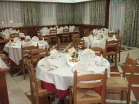 Benny Hotel - breakfast